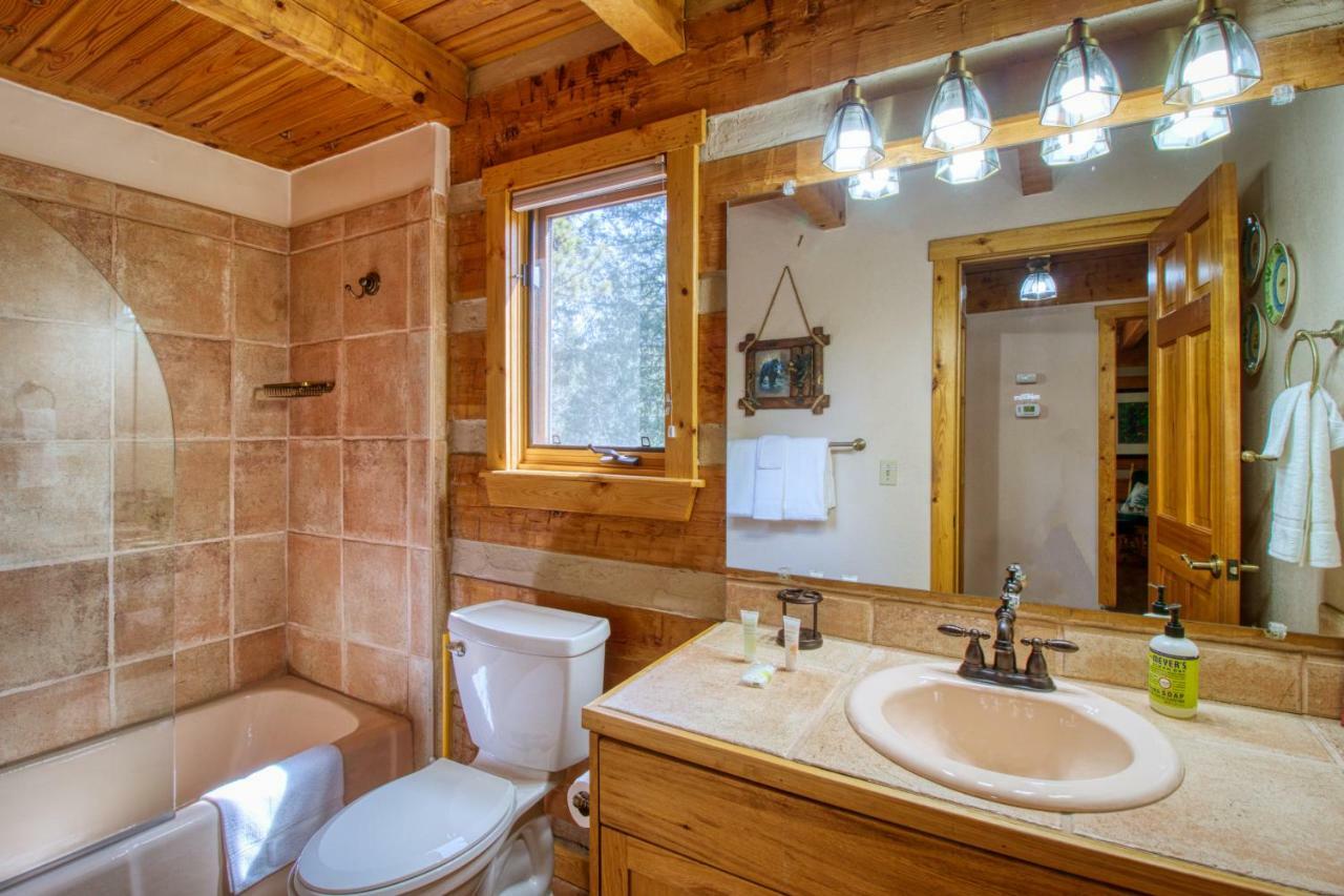 Timber Wolf Villa Уудланд Парк Екстериор снимка