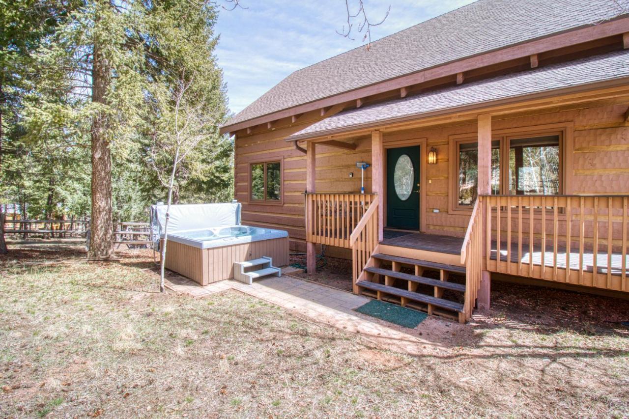 Timber Wolf Villa Уудланд Парк Екстериор снимка
